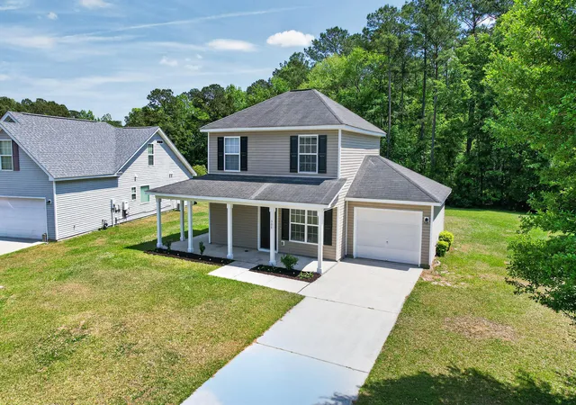 2nd image of 306 Winford Ct, Moncks Corner, SC 29461 | MLS# 26011108