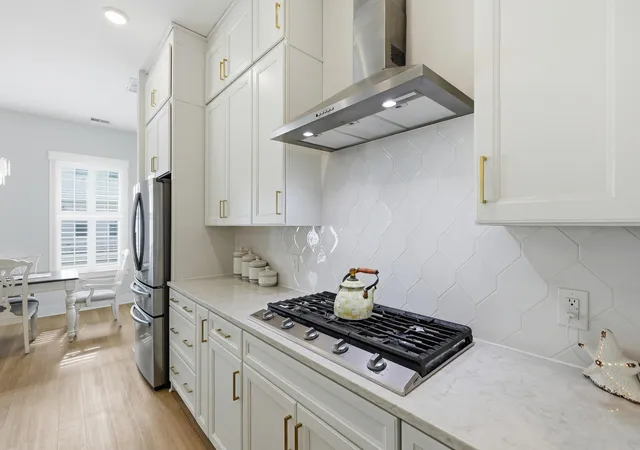 Photo 4 of Townhouse for sale at 1110 Studdingsail Ln, Charleston, SC 29412 | MLS# 26003703 | Listing updated on 2026-08-17