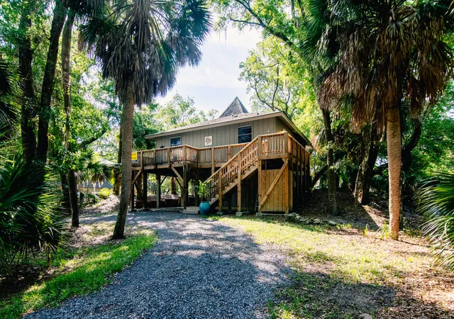 1st image of 506 Jungle Rd, Edisto Island, SC 29438 | MLS# 26023859