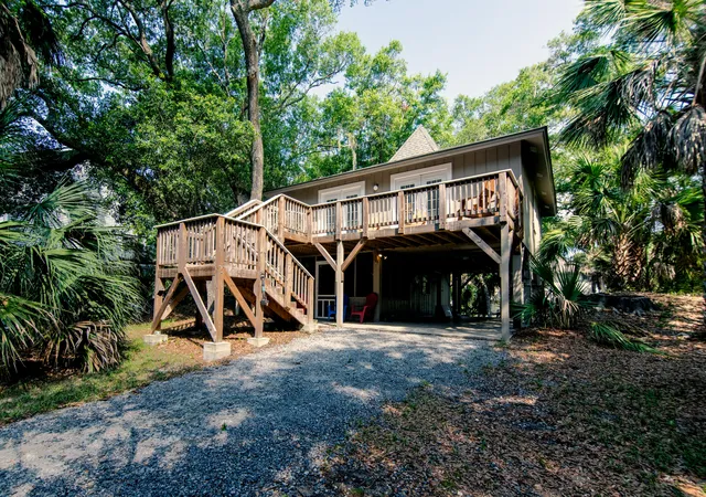 3rd image of 506 Jungle Rd, Edisto Island, SC 29438 | MLS# 26023859