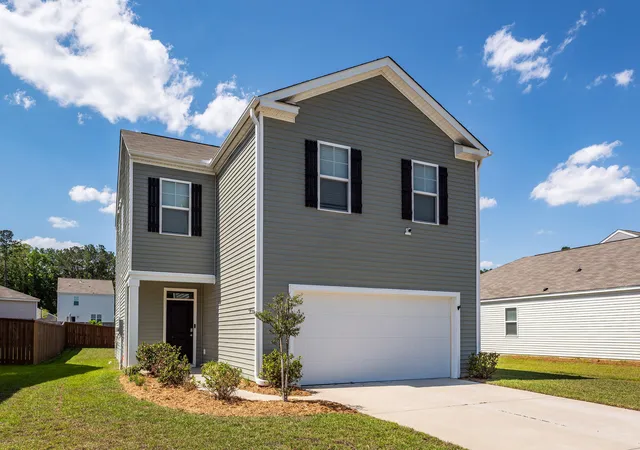 Photo 1 of Single family home for sale at 179 Cloverleaf St, Summerville, SC 29483 | MLS# 26014108 | Listing updated on 2026-08-04