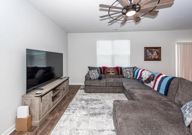 Photo 4 of Single family home for sale at 179 Cloverleaf St, Summerville, SC 29483 | MLS# 26014108 | Listing updated on 2026-08-04