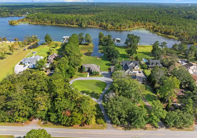 Photo 2 of Single family home for sale at 1554 Pinopolis Rd, Moncks Corner, SC 29461 | MLS# 26010877 | Listing updated on 2026-07-31