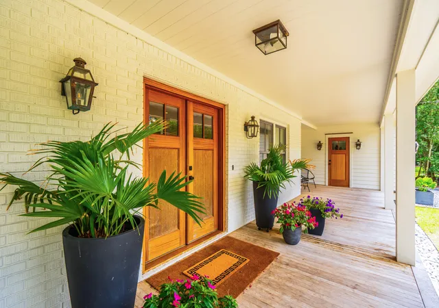 4th image of 1035 Lakeview Dr, Mount Pleasant, SC 29464 | MLS# 26017785