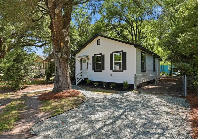 1st image of 2916 Lexington Ave, North Charleston, SC 29405 | MLS# 26015419