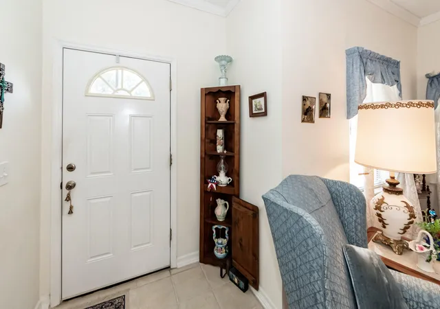 2nd image of 117 Coventry Rd, Summerville, SC 29486 | MLS# 26018991