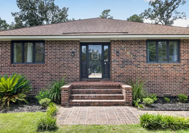 Photo 3 of Single family home for sale at 1103 Cass Dr, Moncks Corner, SC 29461 | MLS# 26024137 | Listing updated on 2026-08-29