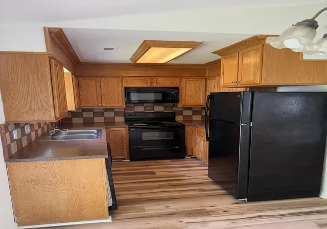 Photo 4 of Single family home for sale at 113 Prairie Ln, Summerville, SC 29486 | MLS# 26021335 | Listing updated on 2026-10-04