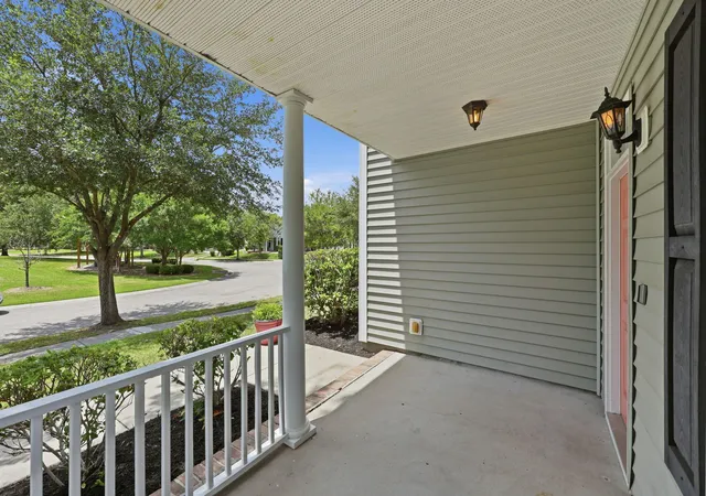 Photo 3 of Single family home for sale at 135 Full Moon Ct, Ladson, SC 29456 | MLS# 26020892 | Listing updated on 2026-09-08