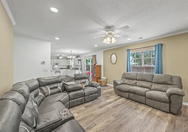 5th image of 8047 Old London Rd, North Charleston, SC 29406 | MLS# 26017923