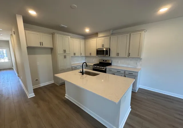 2nd image of 1060 Dusk Dr, Summerville, SC 29486 | MLS# 26019925