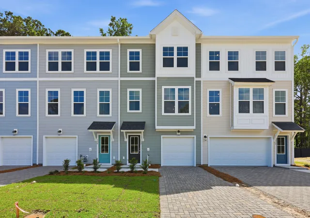 Homes for sale in Johns Island, SC | 132 Fernbank Road Ct, Johns Island, SC 29455 | MLS# 26017849