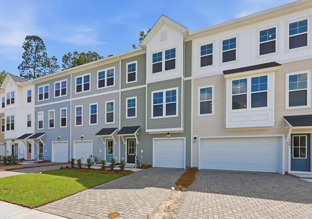Homes for sale in Johns Island, SC | 132 Fernbank Road Ct, Johns Island, SC 29455 | MLS# 26017849