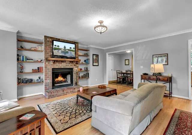 Photo 2 of Single family home for sale at 1885 Paddy Pl, Charleston, SC 29407 | MLS# 26019851 | Listing updated on 2026-09-16
