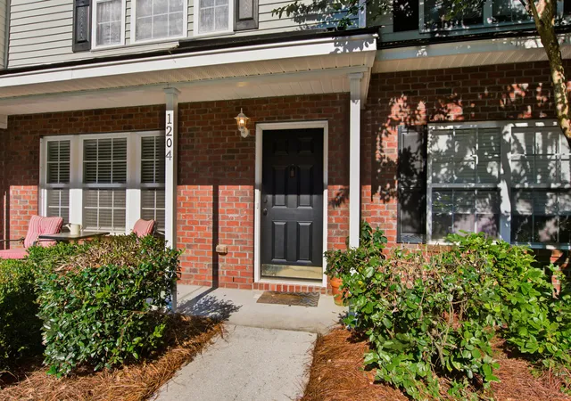 1st image of 1204 Pine Bluff Dr, Summerville, SC 29483 | MLS# 26017294