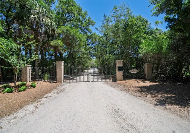 Photo 1 of Land for sale at 941 Hammocks Way, Edisto Island, SC 29438 | MLS# 26019080 | Listing updated on 2026-07-03