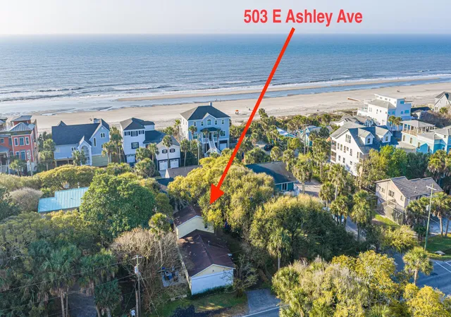 Photo 4 of Single family home for sale at 503 E Ashley Ave, Folly Beach, SC 29439 | MLS# 26009686 | Listing updated on 2026-09-11