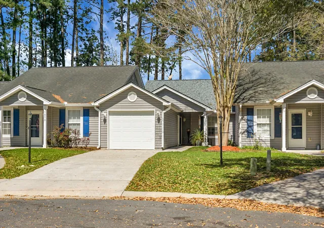 Photo 3 of Townhouse for sale at 7975 Vermont Rd, North Charleston, SC 29418 | MLS# 26007993 | Listing updated on 2026-09-14