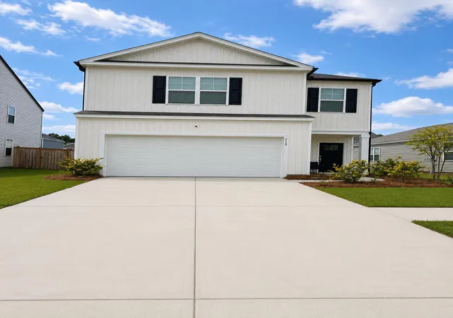 Photo 2 of Single family home for sale at 712 Long Blf Rd, Summerville, SC 29486 | MLS# 26021340 | Listing updated on 2026-10-08