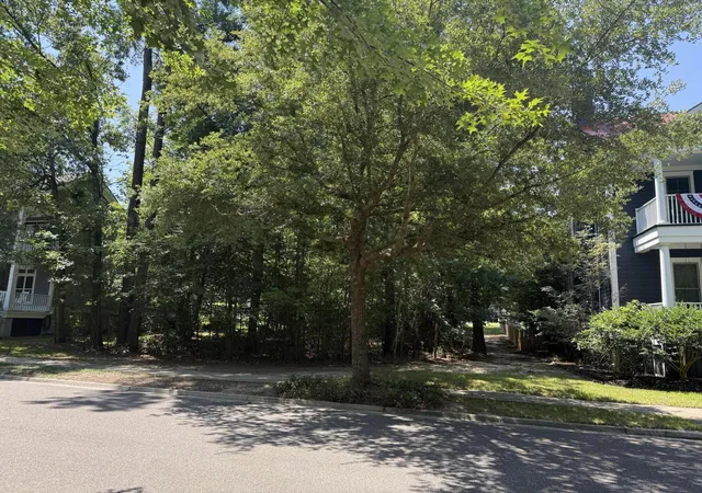 2nd image of 235 Lotz Dr, Summerville, SC 29483 | MLS# 26019040