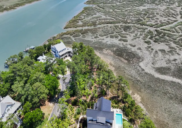 4th image of 6 Anchorage Wy, Beaufort, SC 29902 | MLS# 26014233