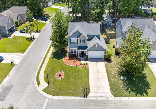 Homes for sale in Ladson, SC | 101 Trellis Ln, Ladson, SC 29456 | MLS# 26014320