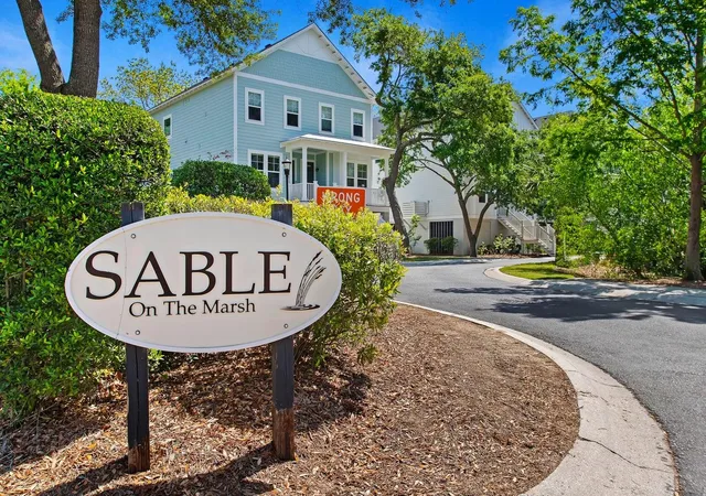 Photo 1 of Townhouse for sale at 118 Howard Mary Dr #118b, Charleston, SC 29412 | MLS# 26020683 | Listing updated on 2026-09-02
