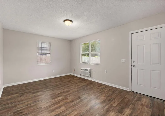 3rd image of 1820 Iris St, North Charleston, SC 29405 | MLS# 26007564