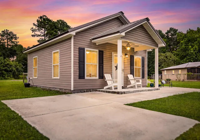 1st image of 318 S Live Oak Dr, Moncks Corner, SC 29461 | MLS# 26020157