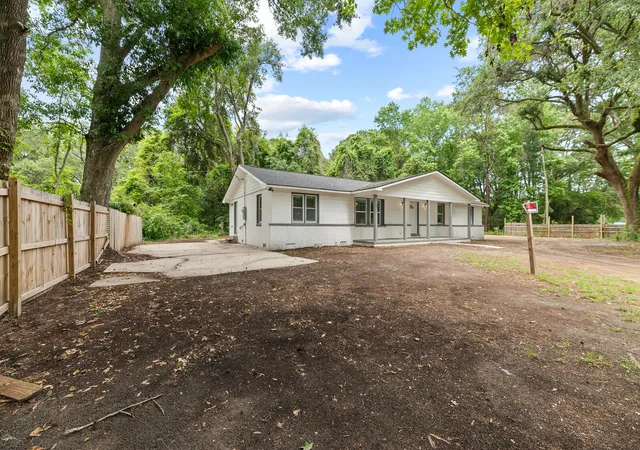 2nd image of 1729 N Hwy 17, Mount Pleasant, SC 29464 | MLS# 26005626