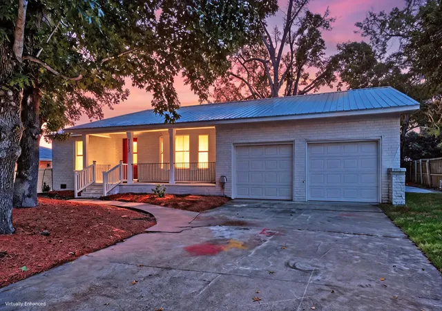Photo 2 of Single family home for sale at 1232 Silverleaf Cir, Charleston, SC 29412 | MLS# 26024486 | Listing updated on 2026-09-10