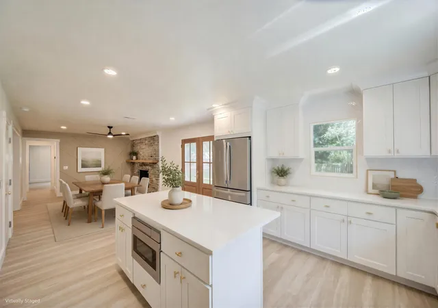 Photo 4 of Single family home for sale at 1232 Silverleaf Cir, Charleston, SC 29412 | MLS# 26024486 | Listing updated on 2026-09-10