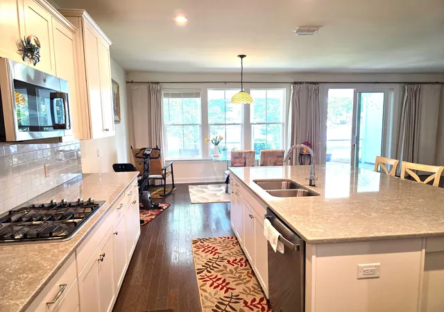 Photo 4 of Single family home for sale at 333 Tupelo Lake Dr, Summerville, SC 29486 | MLS# 26017793 | Listing updated on 2026-09-10