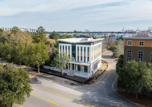 Homes for sale in Charleston, SC | 211 Seven Farms Dr #302, Charleston, SC 29492 | MLS# 26003754