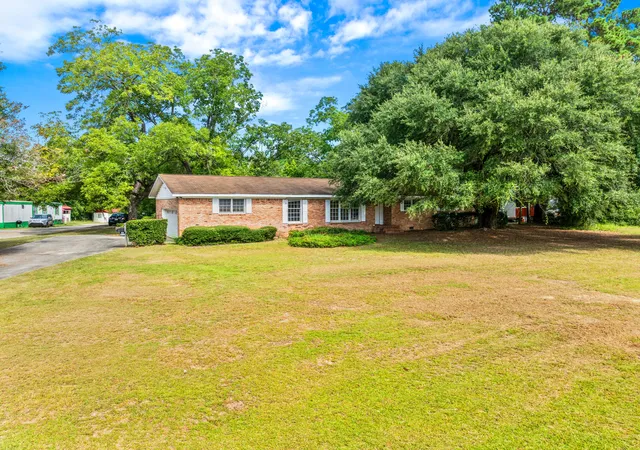 Photo 3 of Single family home for sale at 1757 Saint Matthews Rd, Orangeburg, SC 29118 | MLS# 26024035 | Listing updated on 2026-09-17