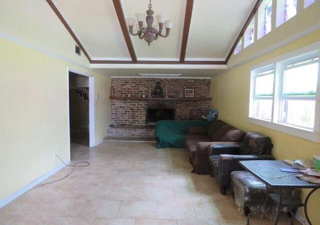 Photo 3 of Single family home for sale at 114 Berkeley Cir, Summerville, SC 29483 | MLS# 23000210 | Listing updated on 2025-04-24