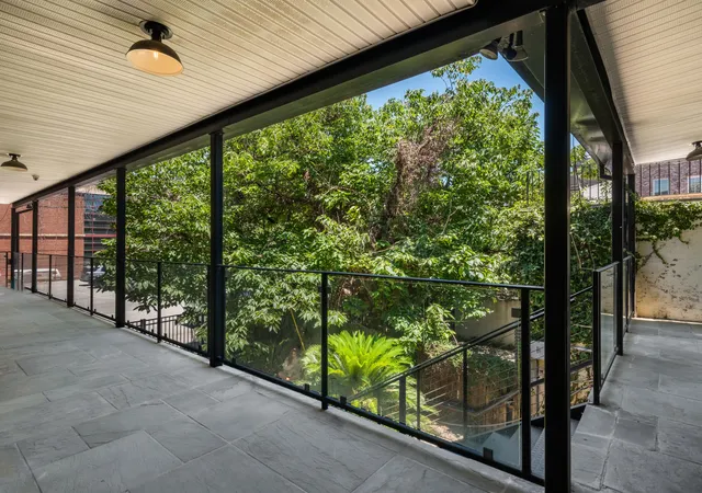 Listing Photo 4 - Condo for sale in building located at 348 King St, Charleston, SC 29401 - Unit #Apt I