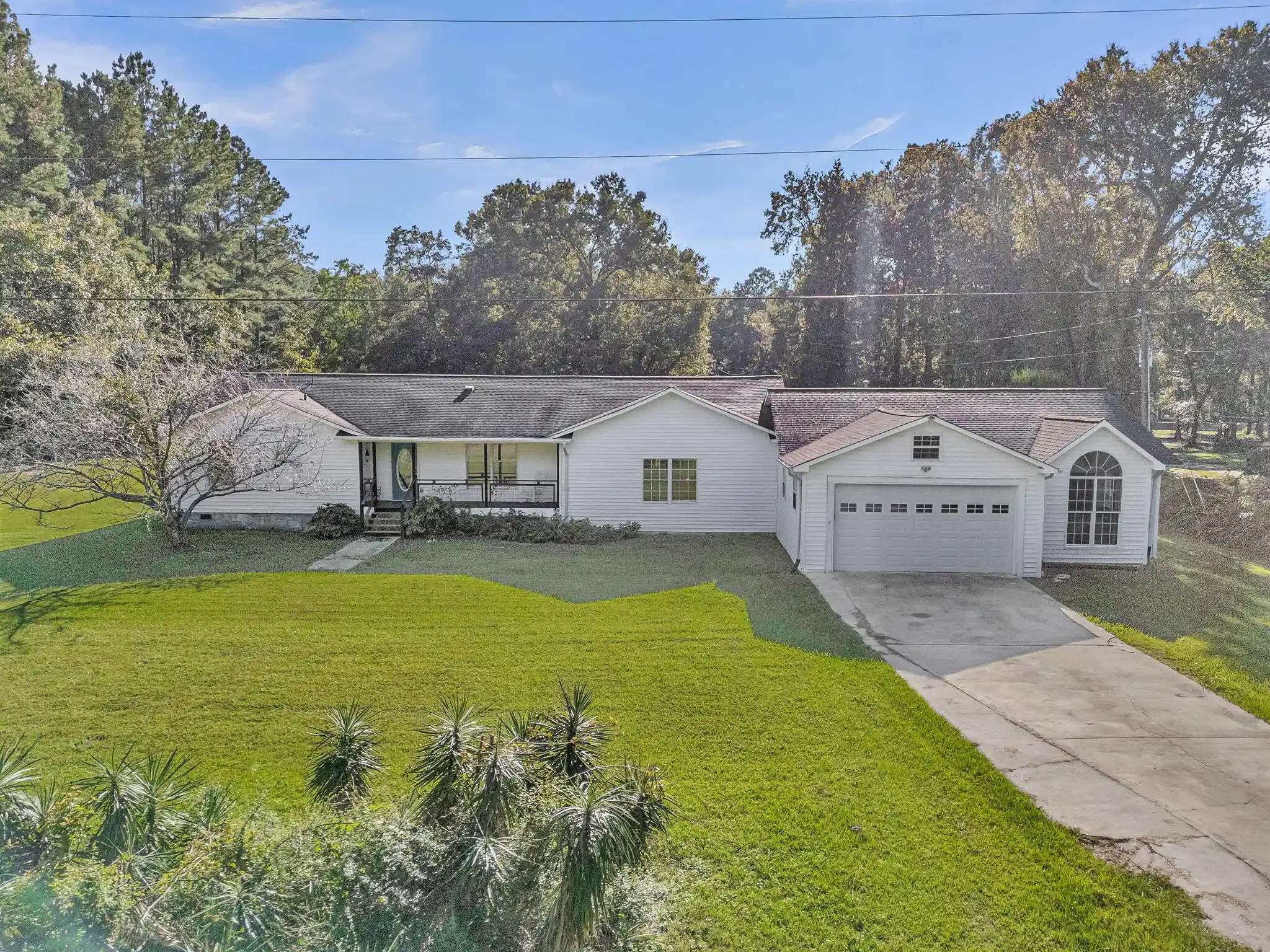 Photo 1 of Single family home for sale at 299 Gallashaw Rd, Summerville, SC 29483 | MLS# 26028362 | Listing updated on 2026-10-15