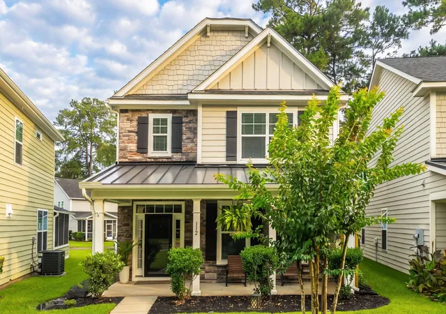 Homes for sale in Summerville, SC | 112 Turner Field Wy, Summerville, SC 29485 | MLS# 26018173