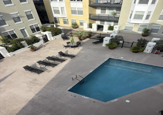Townhouse for sale at 498 Albemarle Rd #409, Charleston, SC 29407 | MLS# 26023483