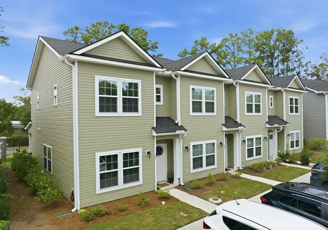 2nd image of 201 Twin Rivers Dr, Charleston, SC 29492 | MLS# 26022632