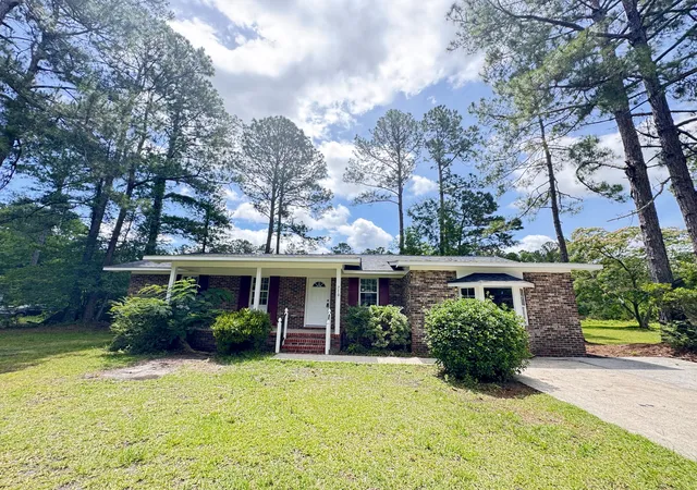 Photo 1 of Single family home for sale at 710 Gadsden Loop, Walterboro, SC 29488 | MLS# 25015056 | Listing updated on 2026-09-04
