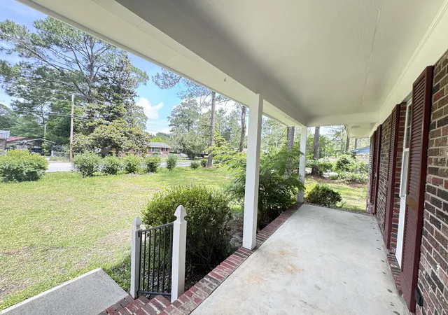 Photo 5 of Single family home for sale at 710 Gadsden Loop, Walterboro, SC 29488 | MLS# 25015056 | Listing updated on 2026-09-04