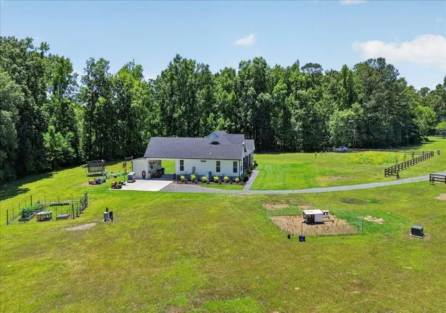 Homes for sale in Ridgeville, SC | 357 Cummings Chapel Rd, Ridgeville, SC 29472 | MLS# 26014295