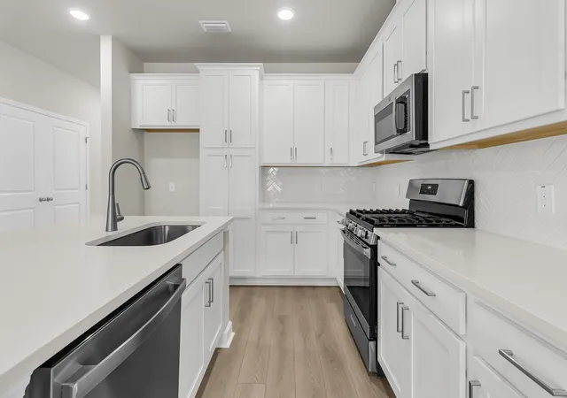 Photo 3 of Townhouse for sale at 1047 Dusk Dr, Summerville, SC 29486 | MLS# 26019910 | Listing updated on 2026-08-17