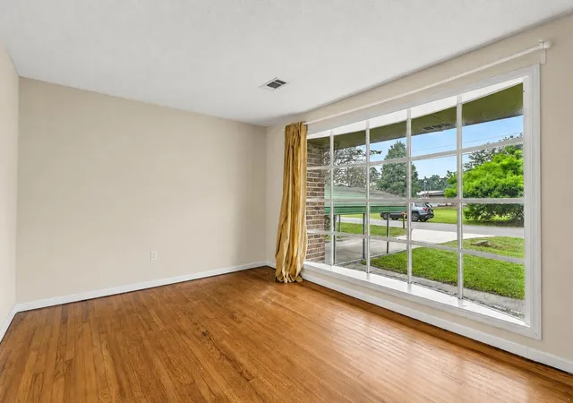 Photo 3 of Sale Pending at 5308 Holden St, North Charleston, SC 29418 | MLS# 26020372 | Listing updated on 2026-07-30