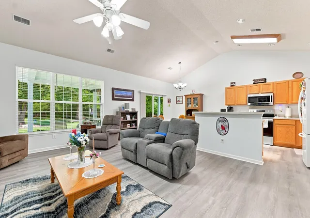 Photo 4 of Single family home for sale at 107 Oak Bluff Rd, Summerville, SC 29485 | MLS# 26024078 | Listing updated on 2026-08-25