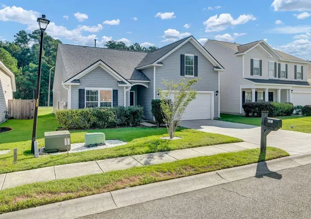 Photo 2 of Single family home for sale at 128 Mayfield Dr, Goose Creek, SC 29445 | MLS# 26019789 | Listing updated on 2026-09-22