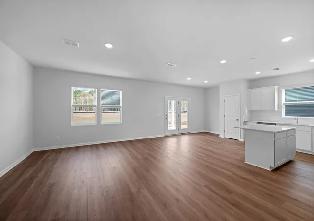 Photo 2 of Single family home for sale at 837 Meadowbrook Ln, Summerville, SC 29486 | MLS# 26024580 | Listing updated on 2026-08-31