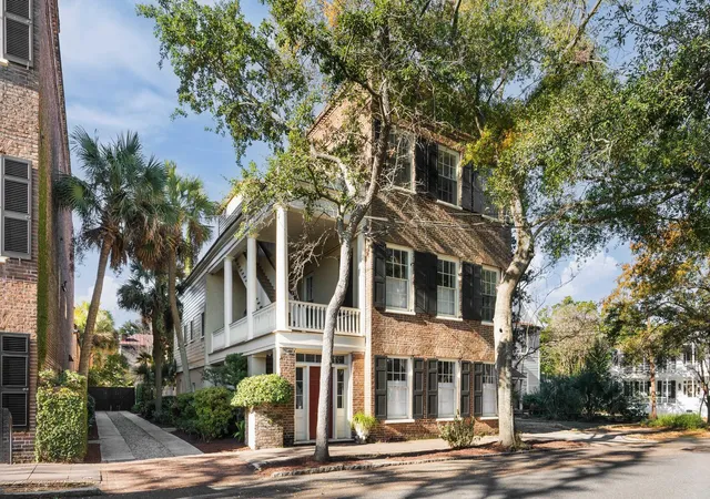 Homes for sale in Charleston, SC | 49 Smith St, Charleston, SC 29401 | MLS# 26009115